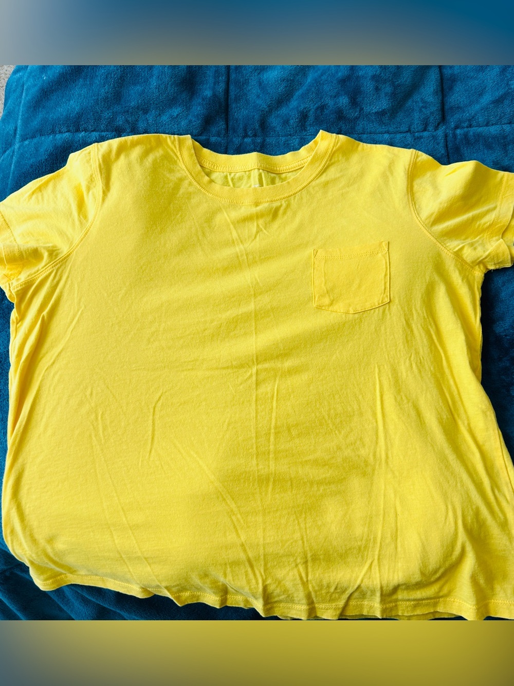 Ivory Ella yellow tee size XL